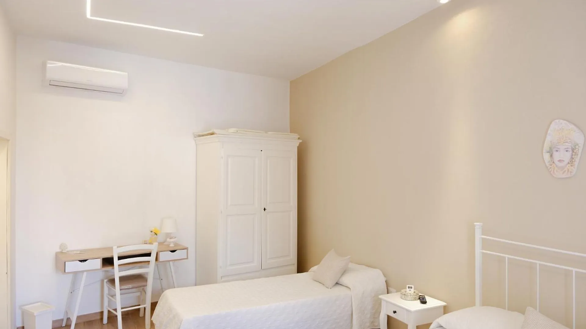 モーディカ Casa Davaヴィラ 0*,  イタリア
